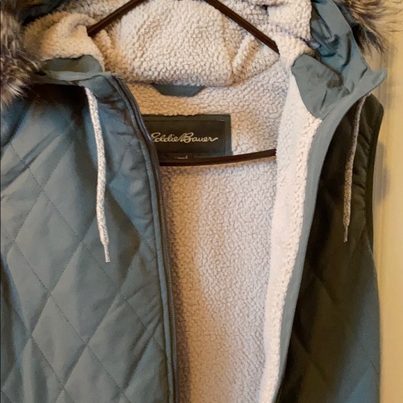 Eddie Bauer Vest - Picture 4 of 4